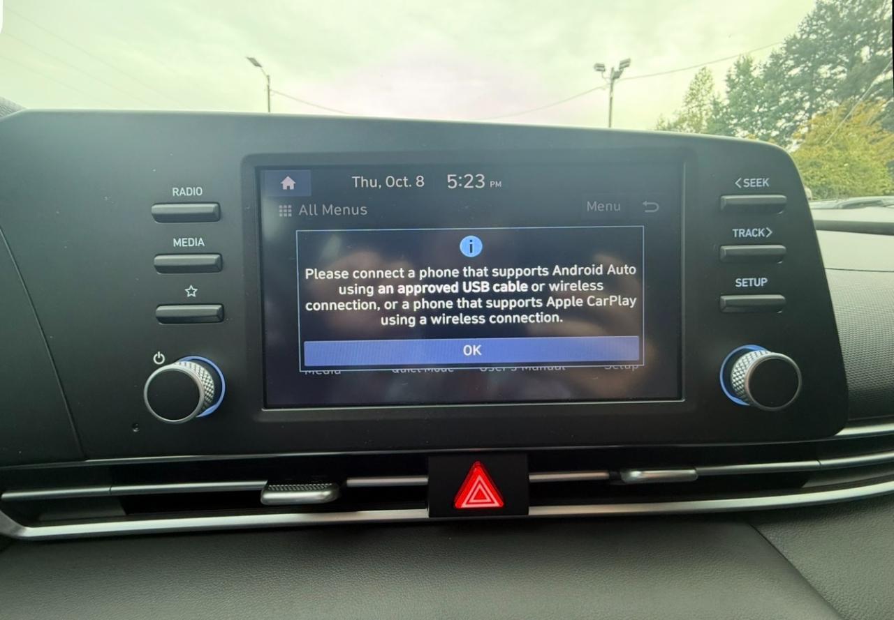 Hyundai Elantra photo 21