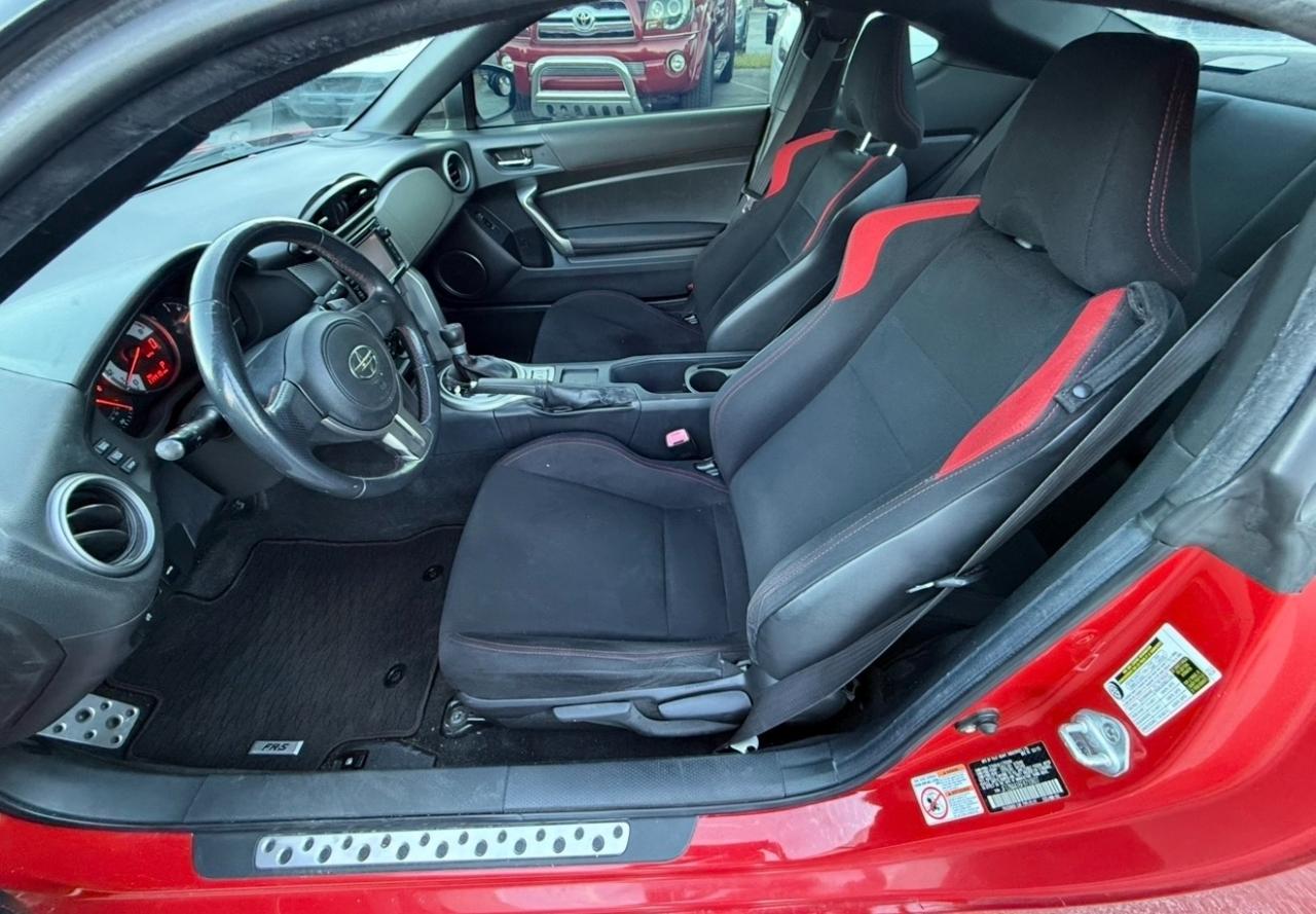 Scion FR-S 2dr Cpe Auto (Natl) 2015