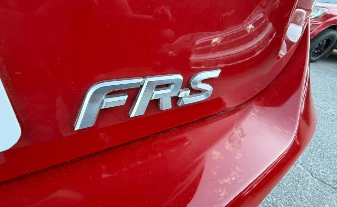 Scion FR-S 2dr Cpe Auto (Natl) 2015