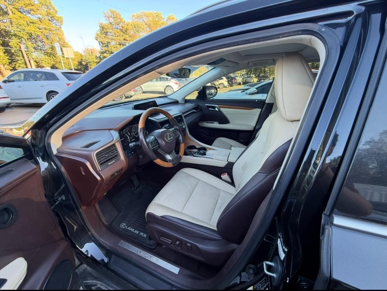 Lexus RX photo 8