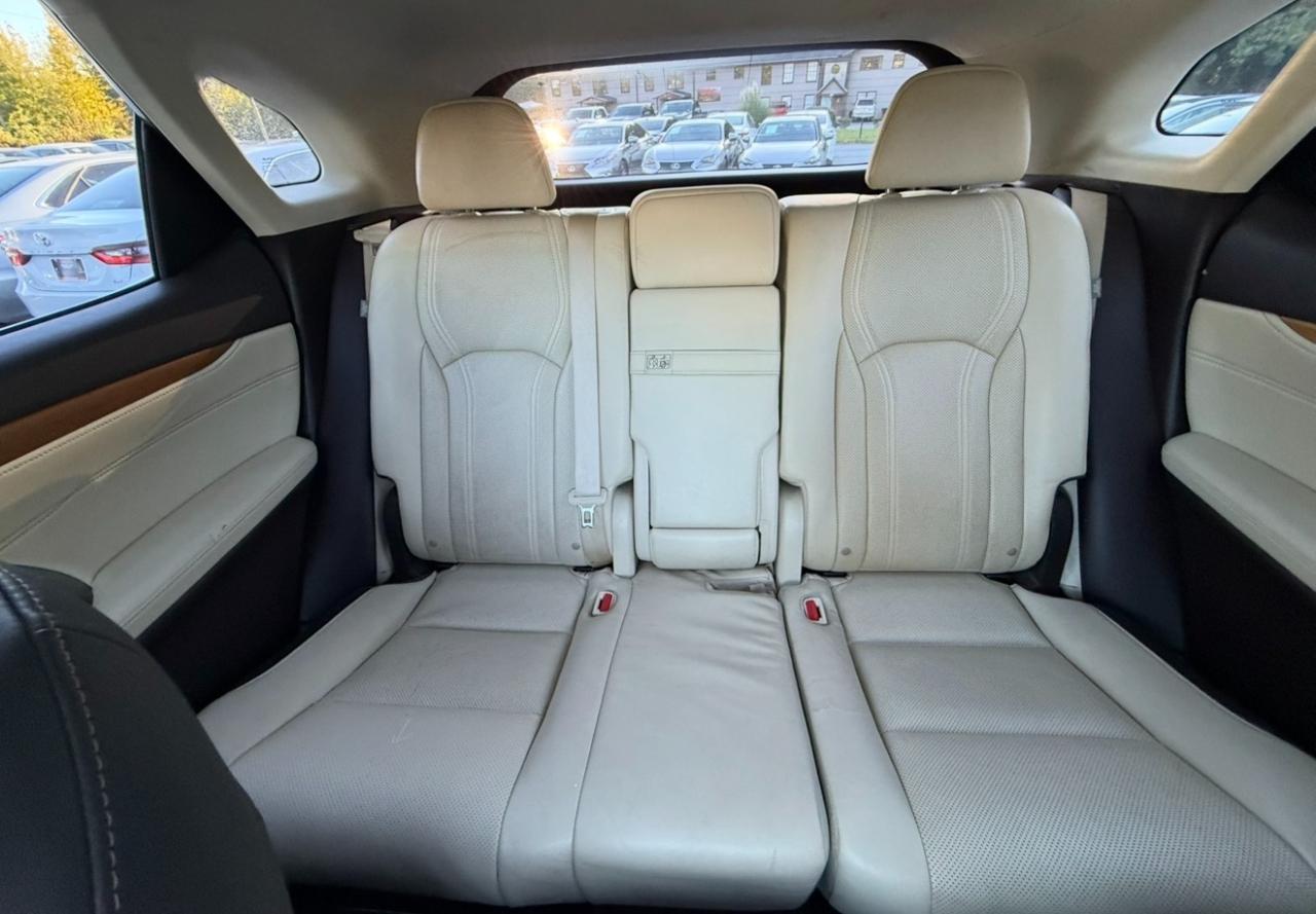 Lexus RX photo 12