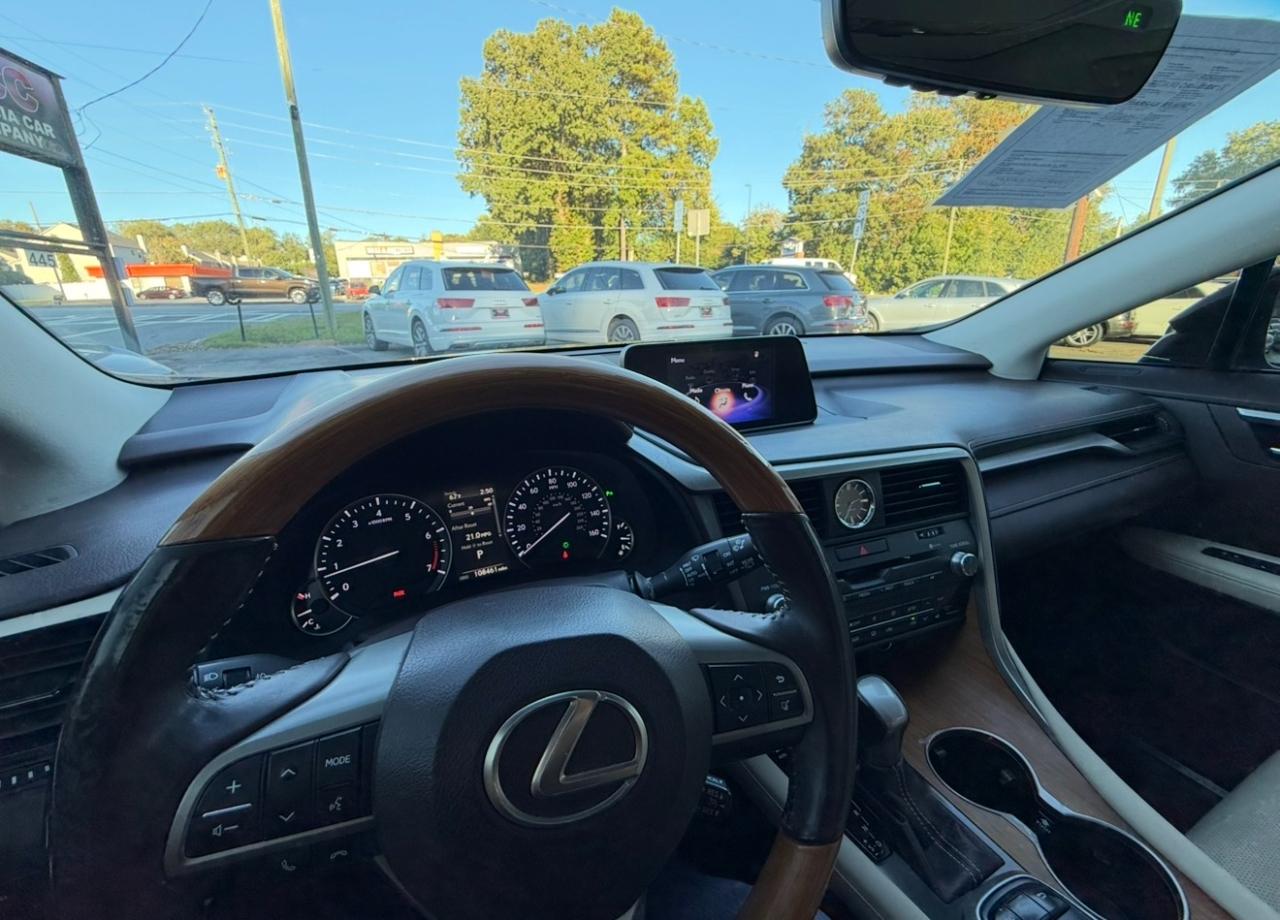 Lexus RX photo 25