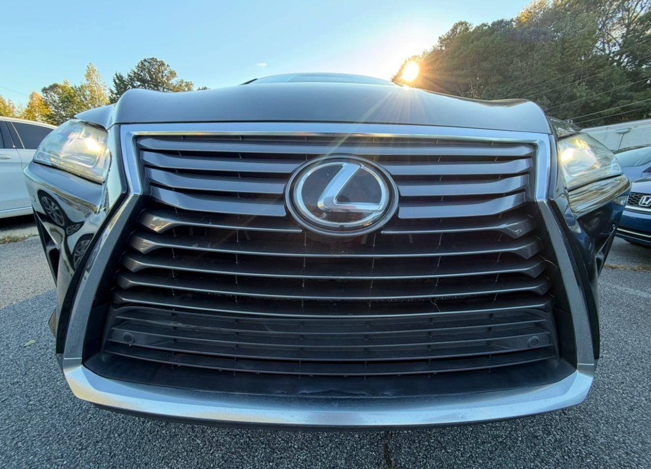 Lexus RX photo 32