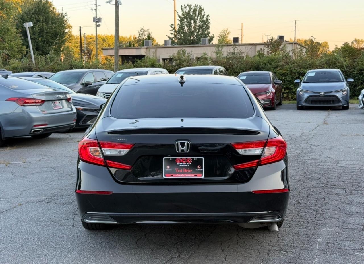 Honda Accord photo 6
