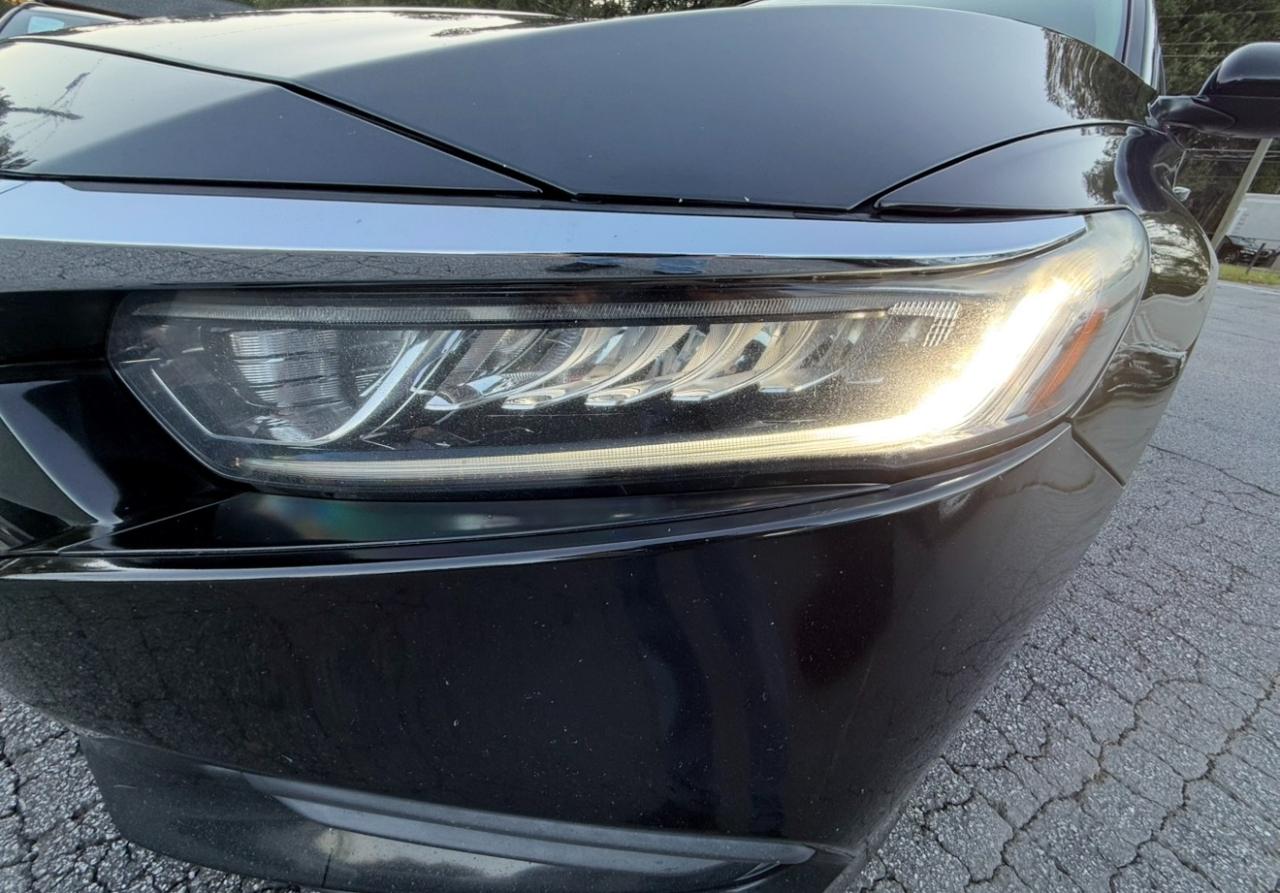 Honda Accord photo 25