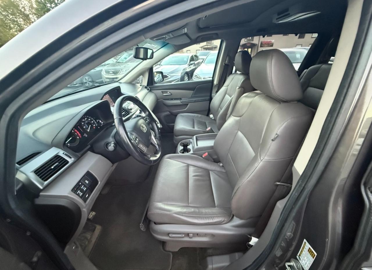 Honda Odyssey photo 8