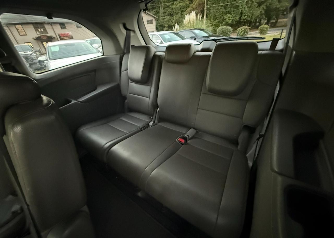 Honda Odyssey photo 12