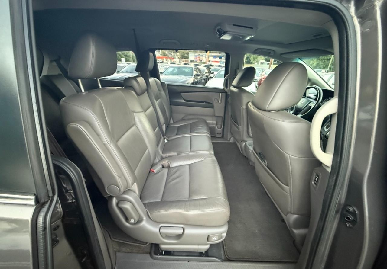 Honda Odyssey photo 15