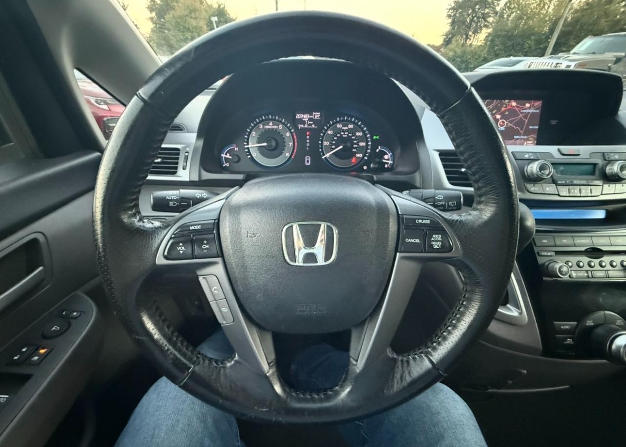 Honda Odyssey photo 18