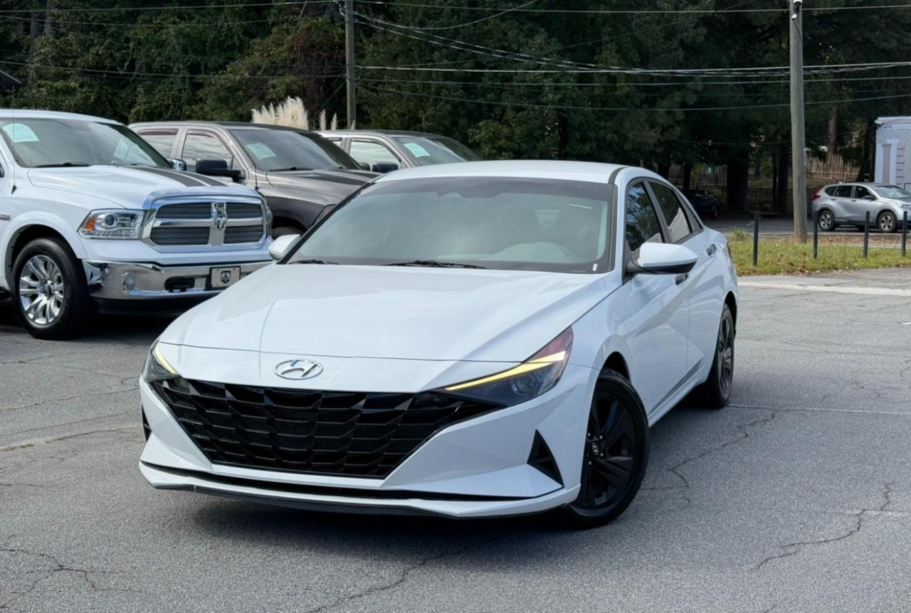 Hyundai Elantra SEL IVT 2022