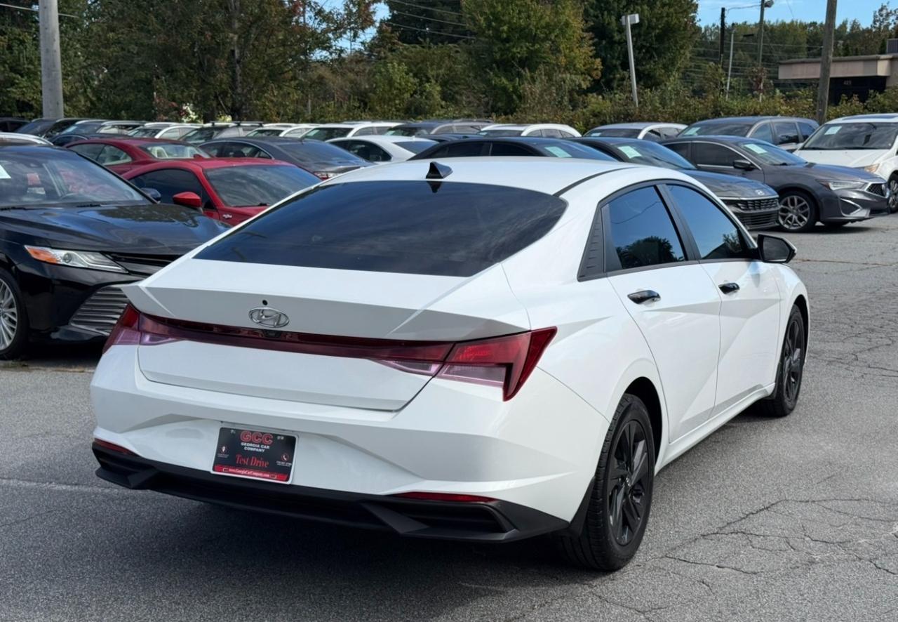 Hyundai Elantra SEL IVT 2022