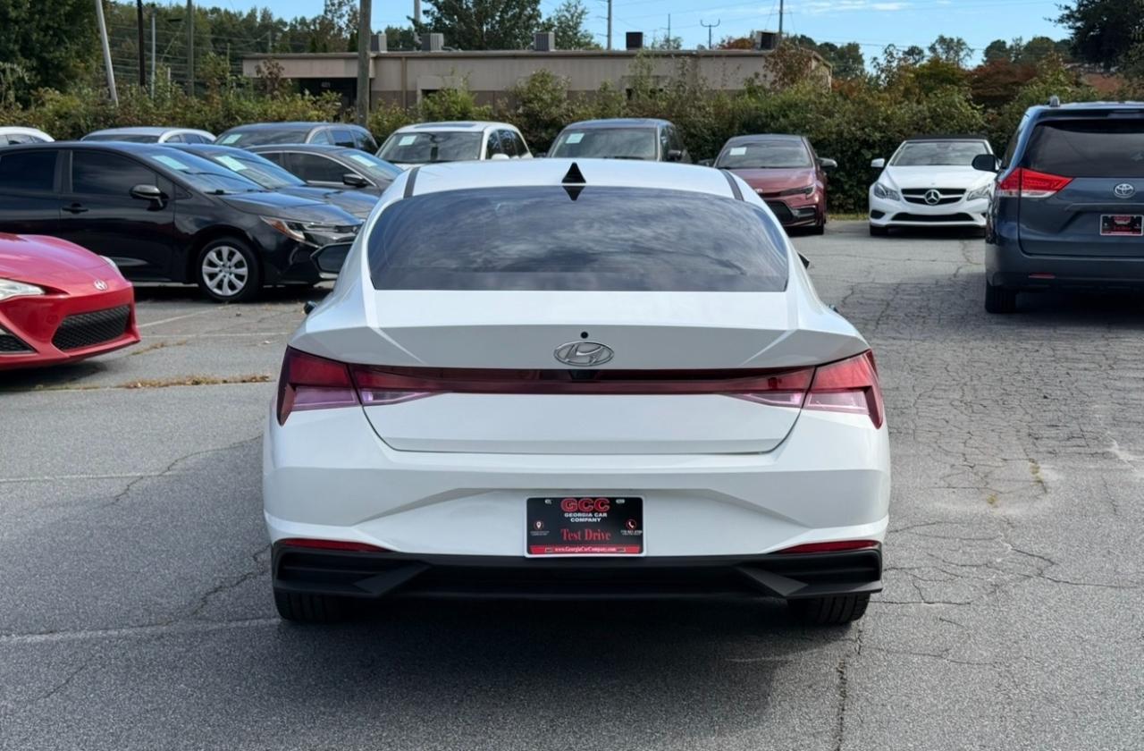 Hyundai Elantra SEL IVT 2022