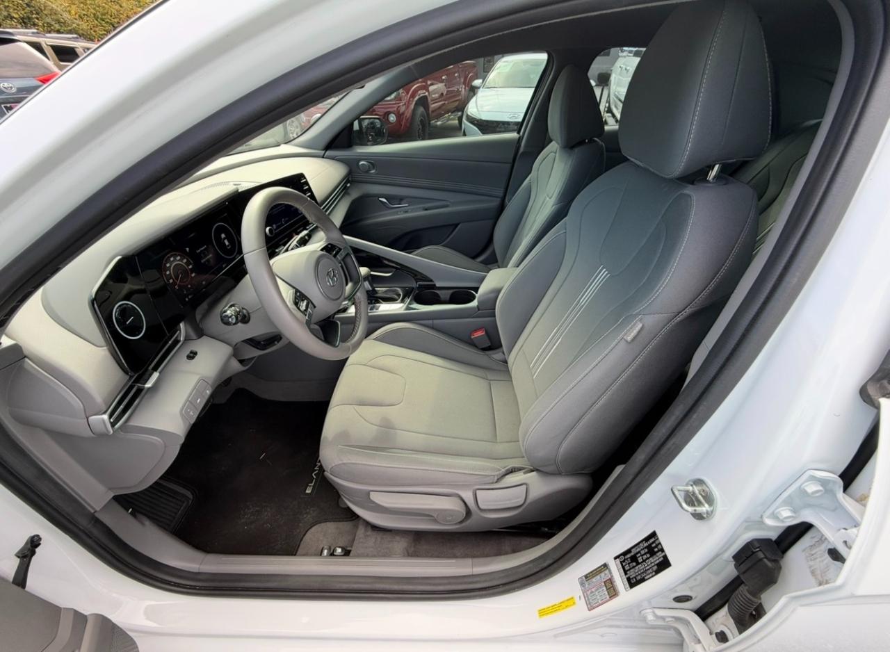 Hyundai Elantra SEL IVT 2022