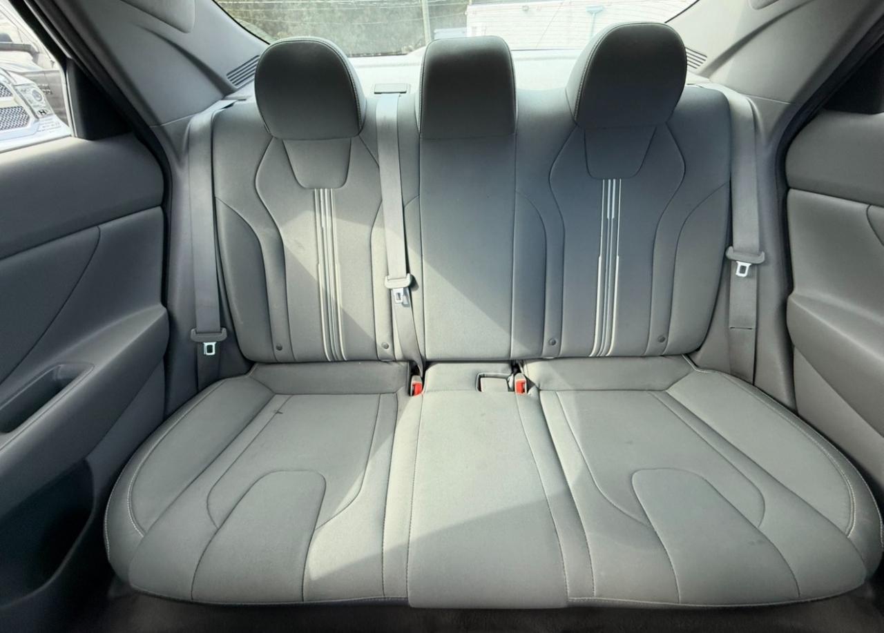 Hyundai Elantra SEL IVT 2022
