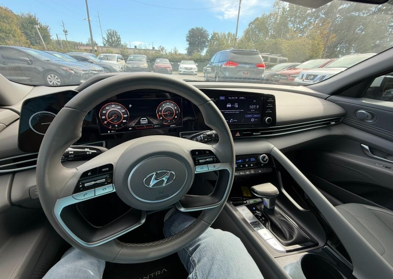 Hyundai Elantra SEL IVT 2022