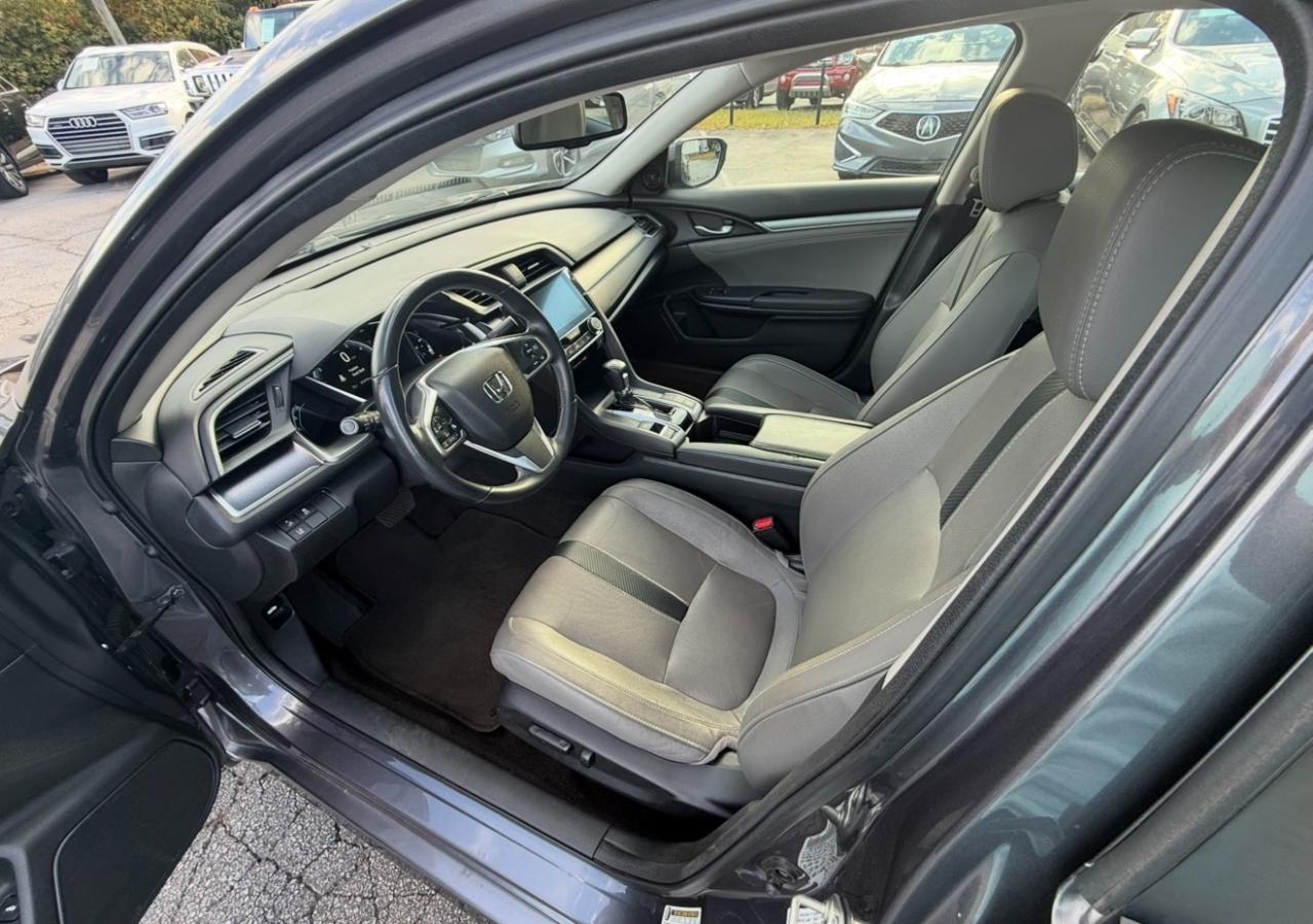 Honda Civic photo 8