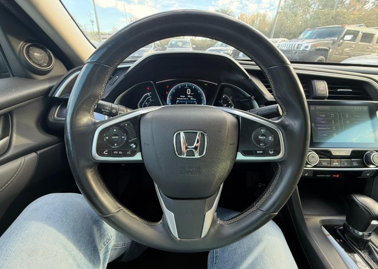 Honda Civic photo 17