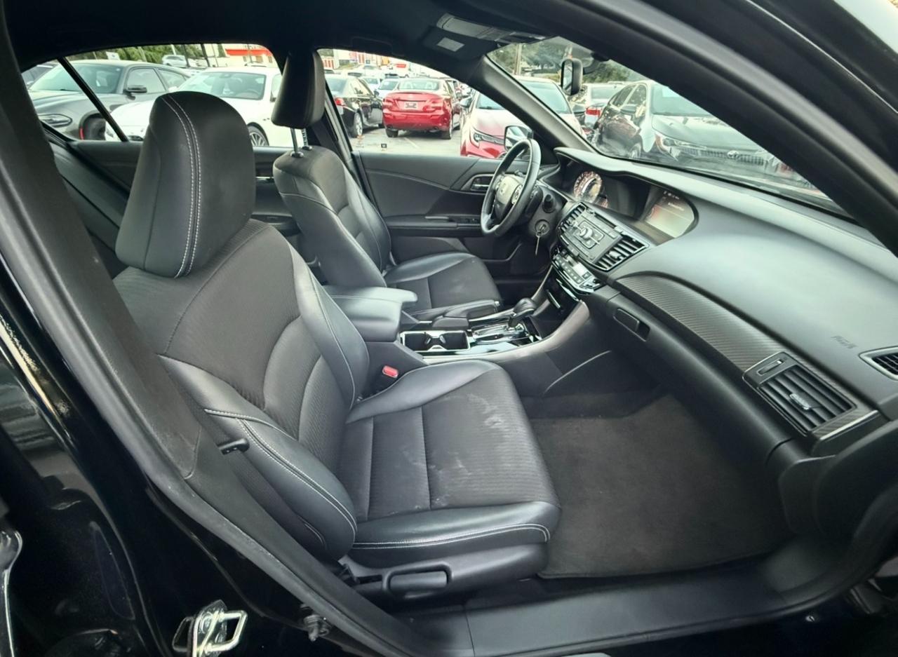 Honda Accord Sedan Sport CVT 2017