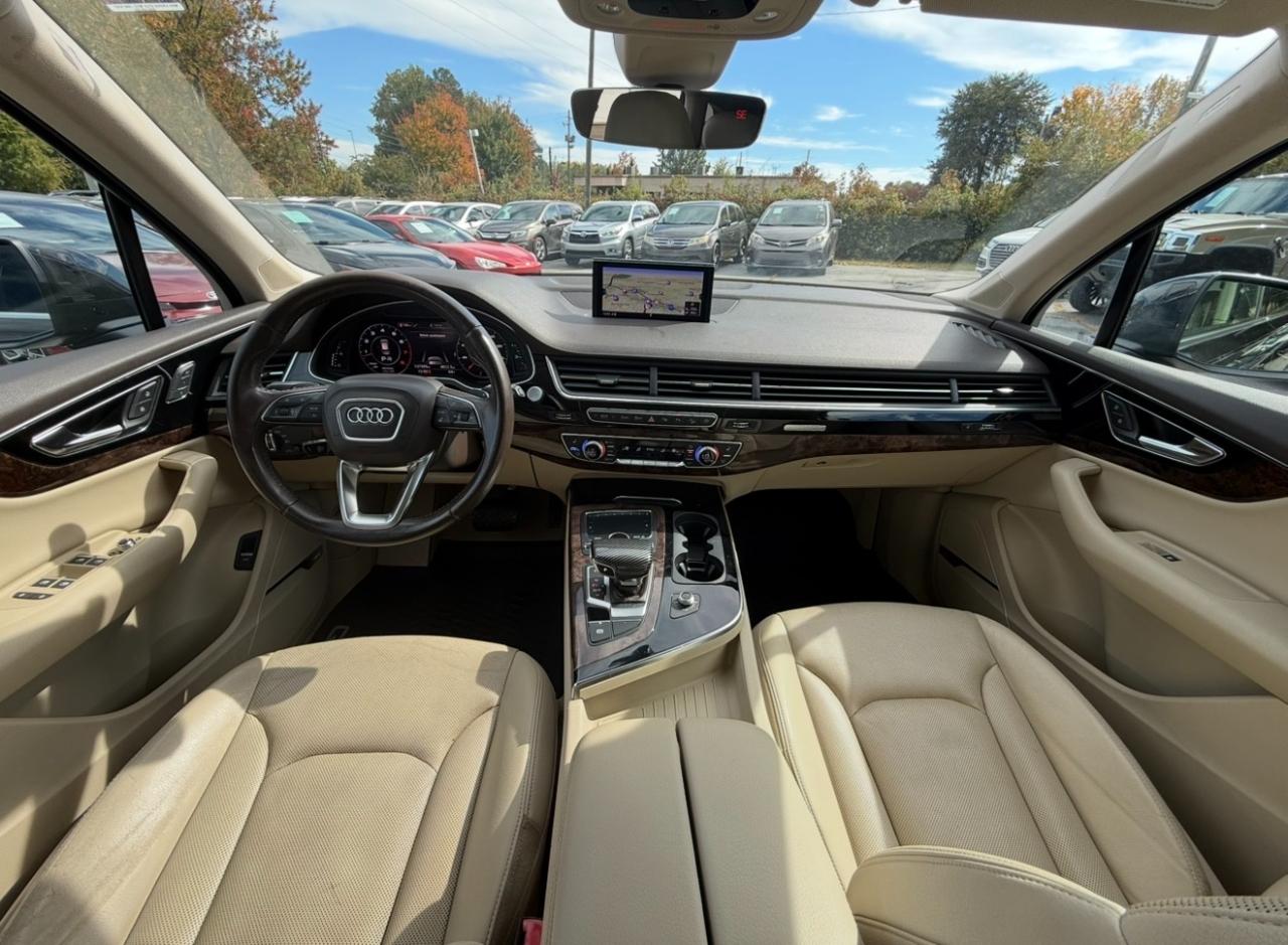 Audi Q7 SE Premium Plus 55 TFSI quattro 2019