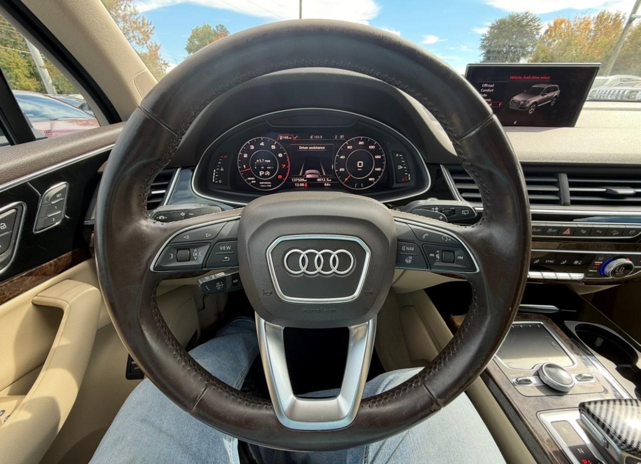 Audi Q7 SE Premium Plus 55 TFSI quattro 2019