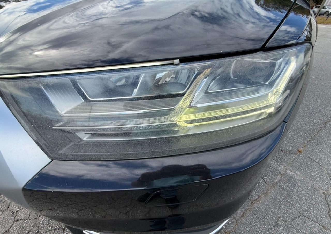 Audi Q7 SE Premium Plus 55 TFSI quattro 2019