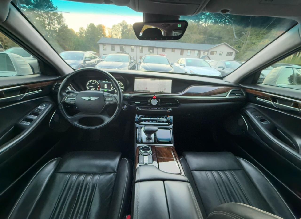 Genesis G90 photo 2