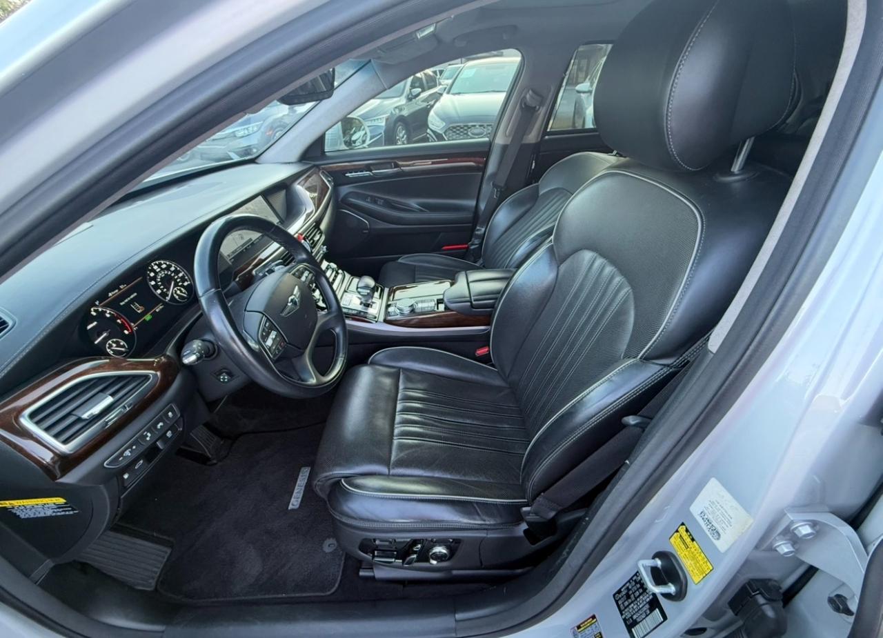 Genesis G90 photo 9