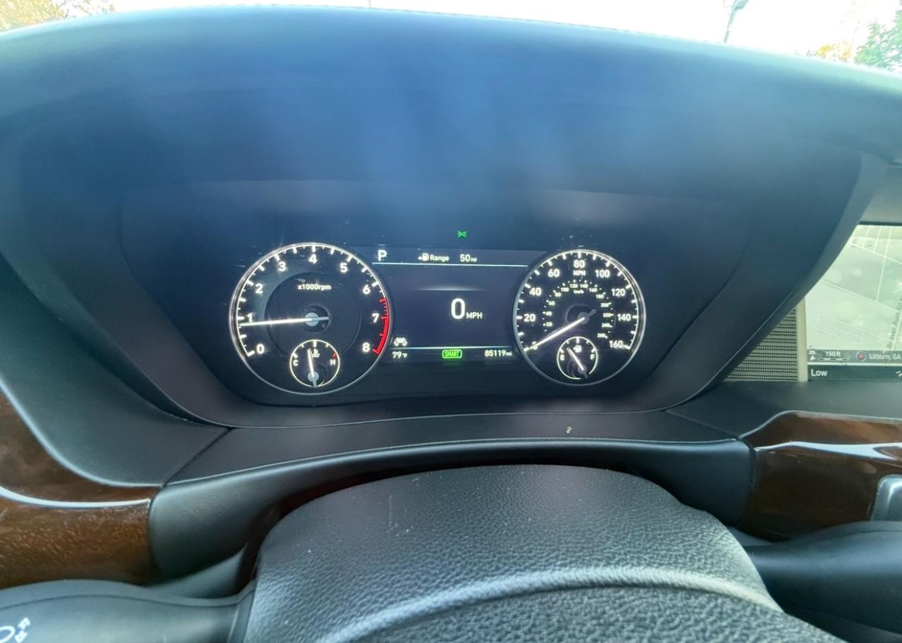 Genesis G90 photo 18