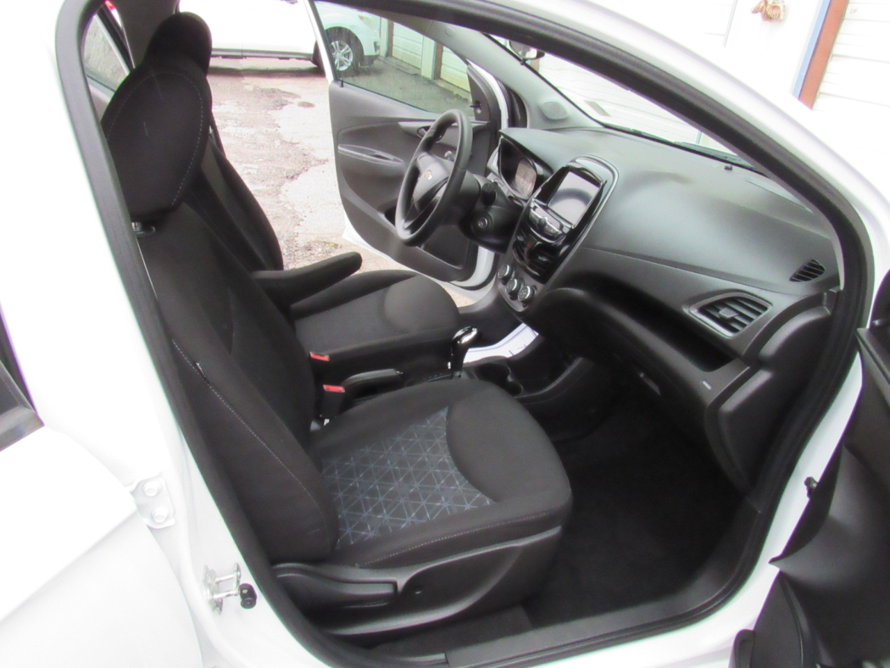 Chevrolet Spark LS CVT 2019