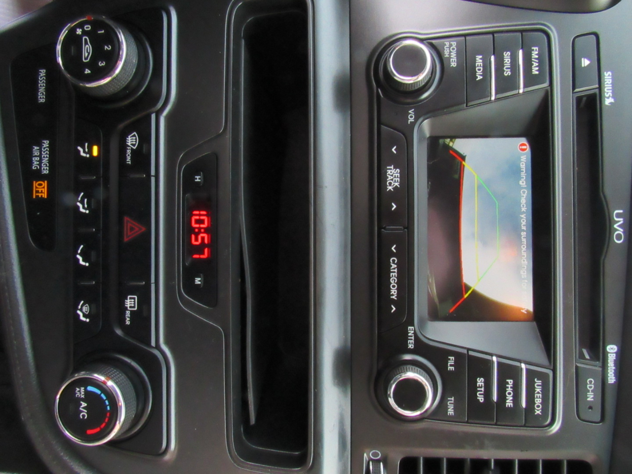 Kia Optima LX MT 2013