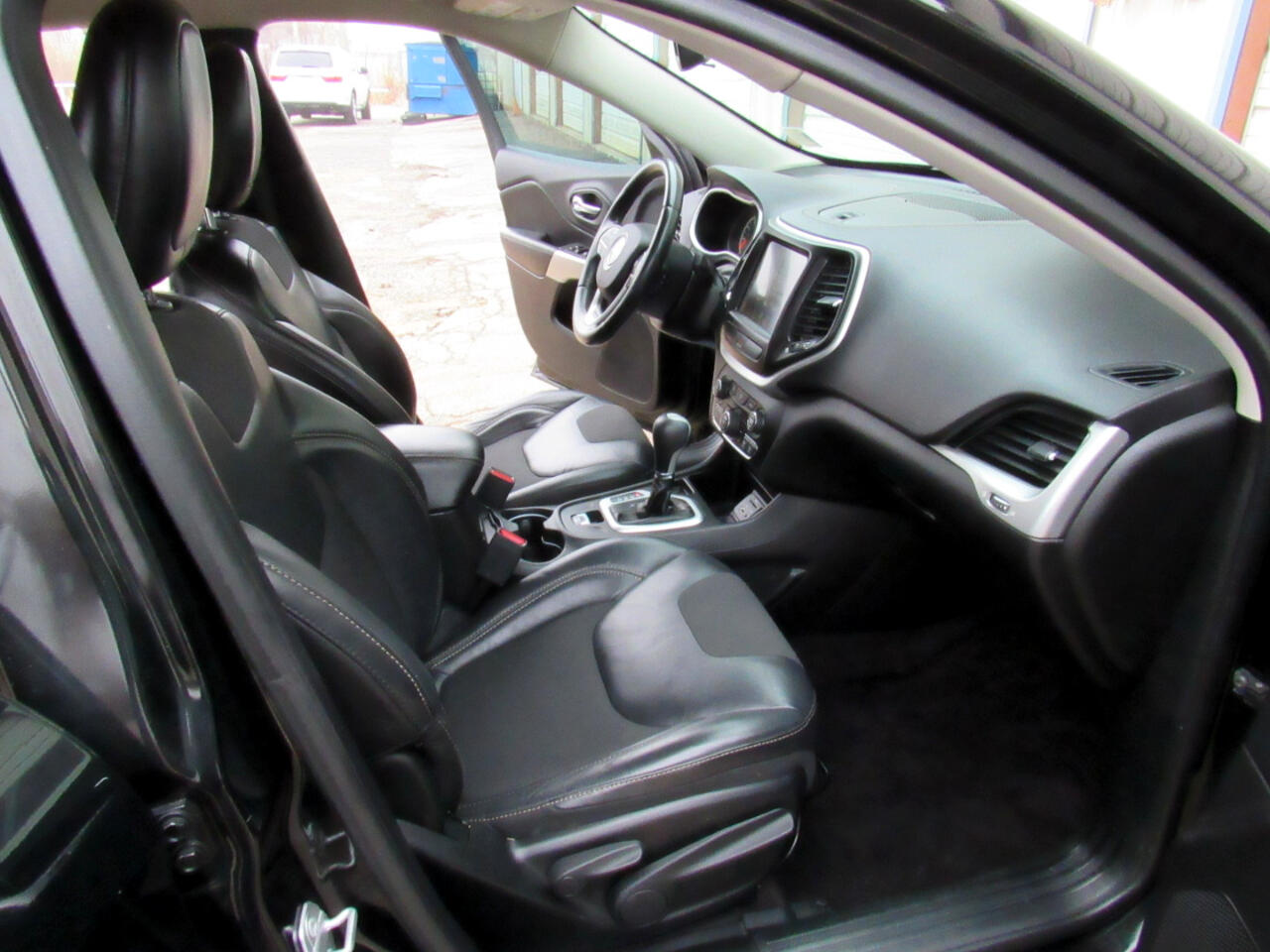 Jeep Cherokee Latitude Plus FWD 2018