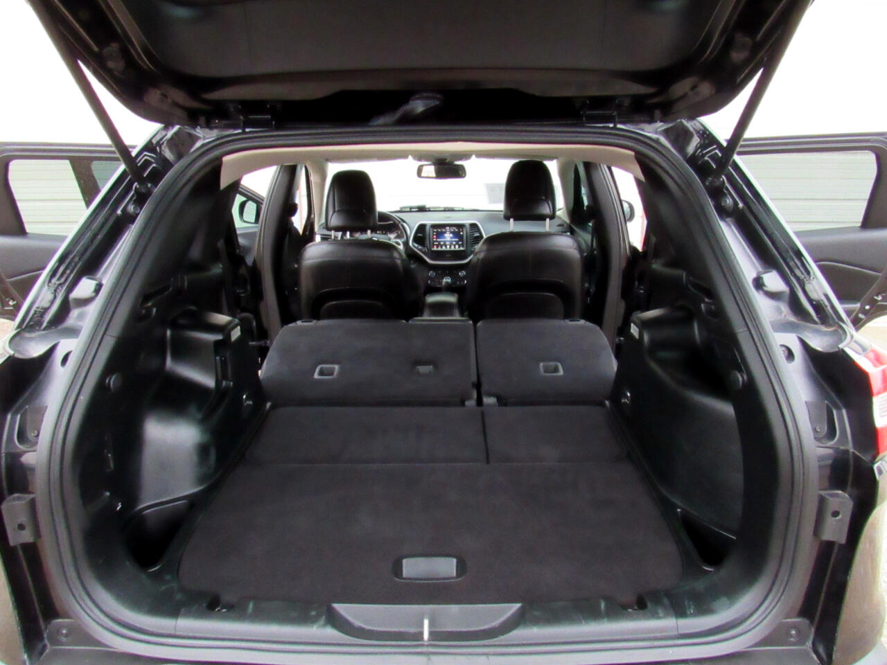 Jeep Cherokee Latitude Plus FWD 2018