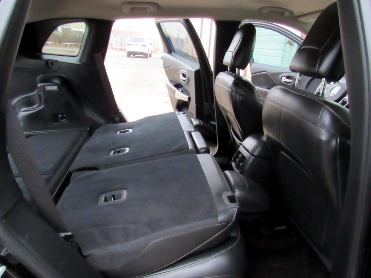 Jeep Cherokee Latitude Plus FWD 2018