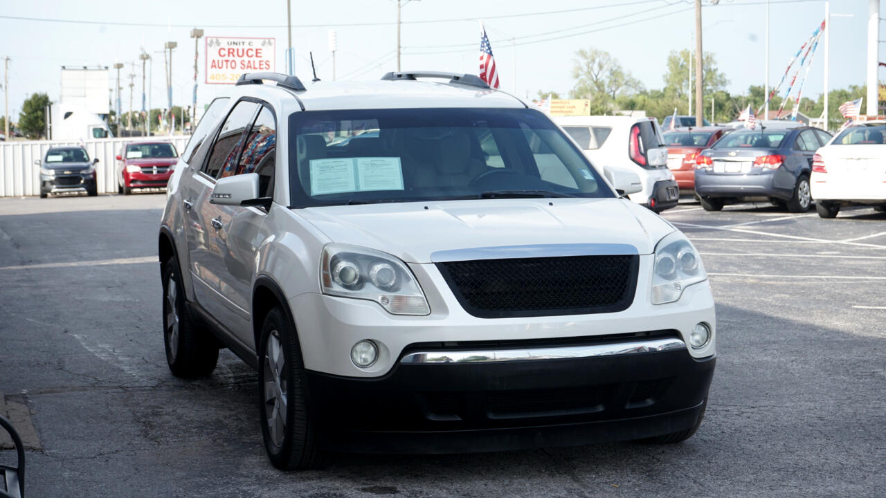 GMC Acadia SLT-2 FWD 2011