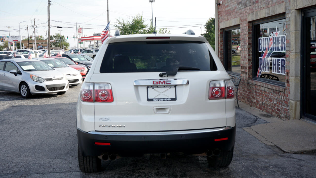 GMC Acadia SLT-2 FWD 2011