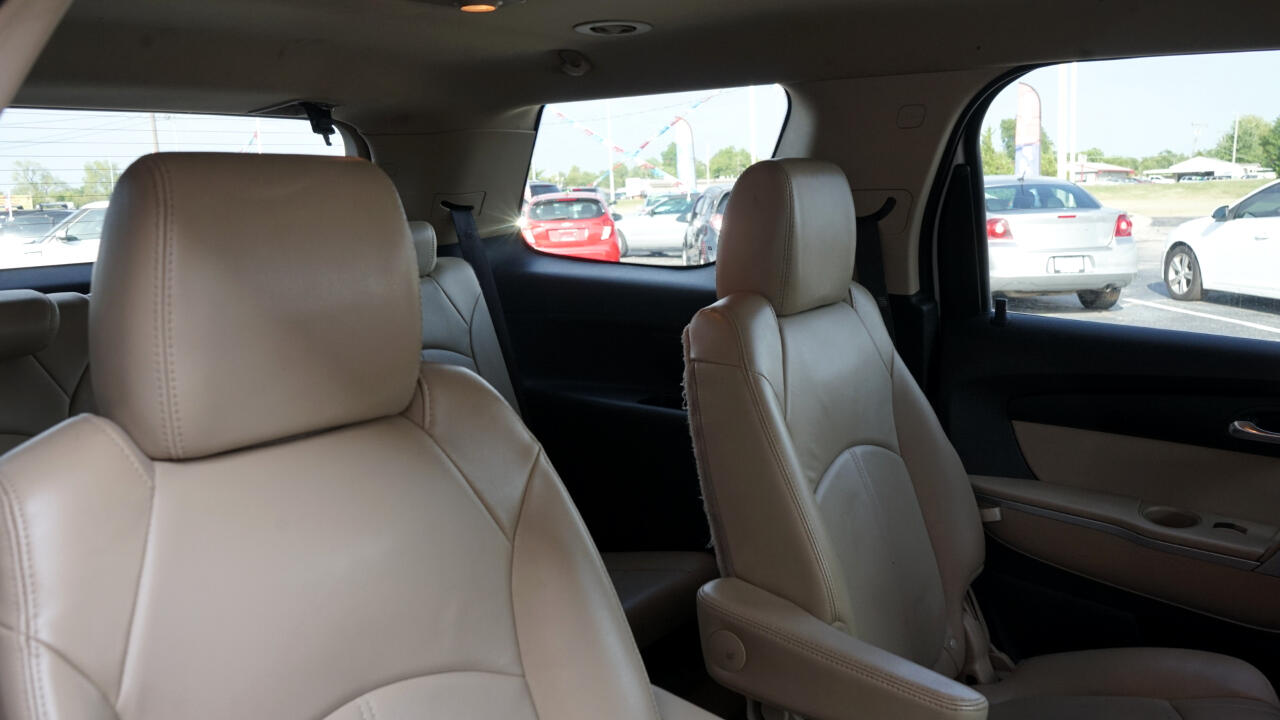 GMC Acadia SLT-2 FWD 2011