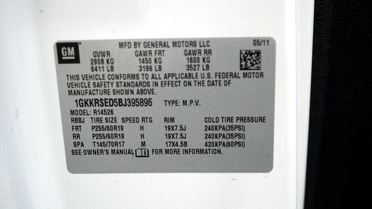 GMC Acadia SLT-2 FWD 2011