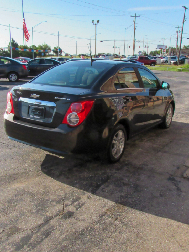 Chevrolet Sonic LT Auto Sedan 2014