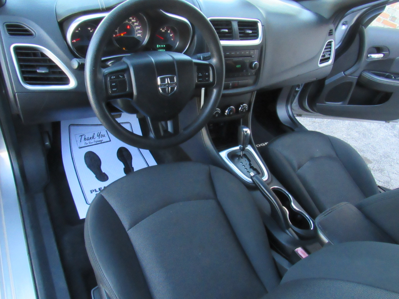 Dodge Avenger Base 2013