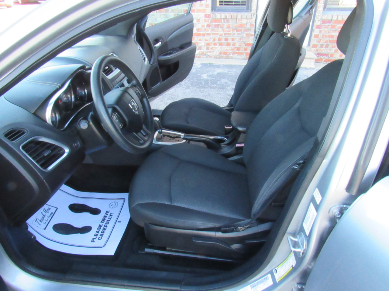 Dodge Avenger Base 2013