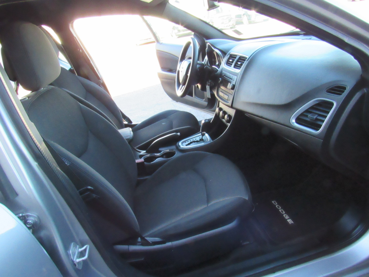 Dodge Avenger Base 2013