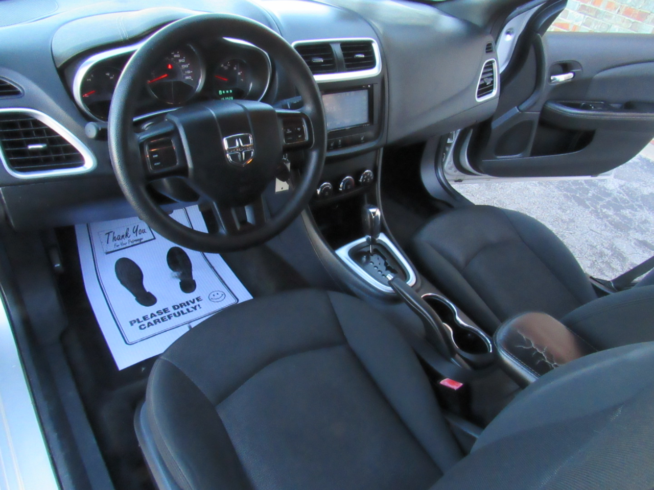 Dodge Avenger SE 2012