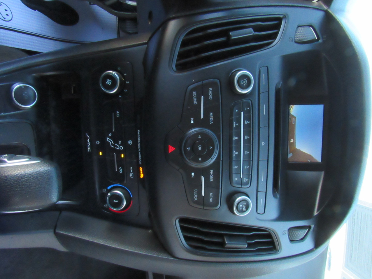 Ford Focus S Sedan 2015