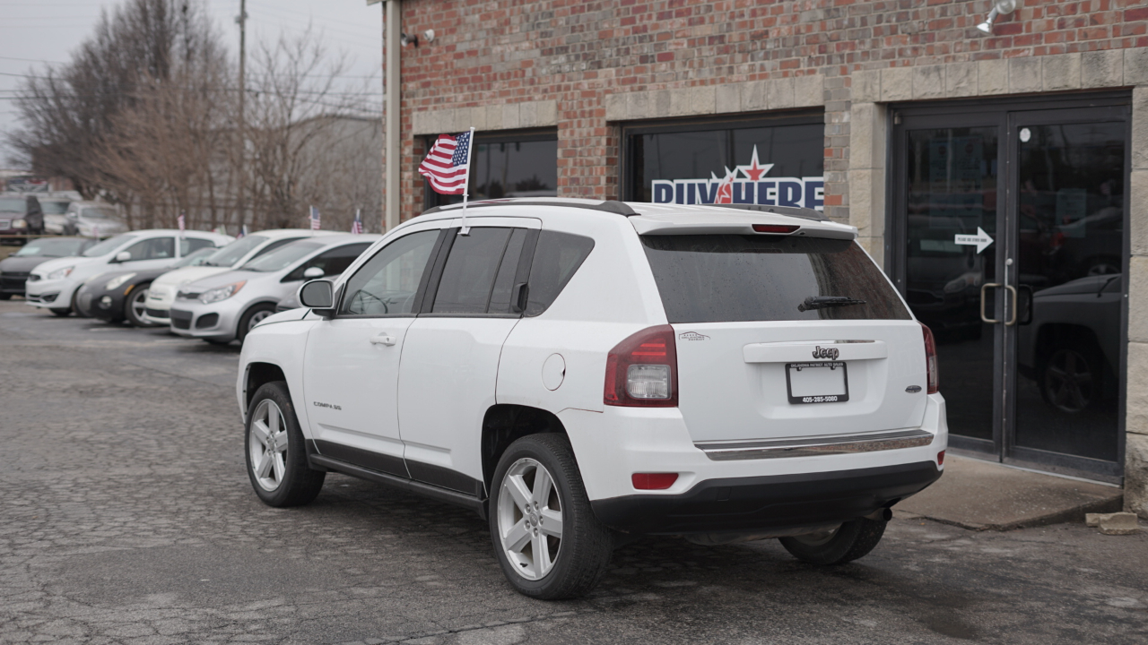 Jeep Compass Latitude FWD 2014