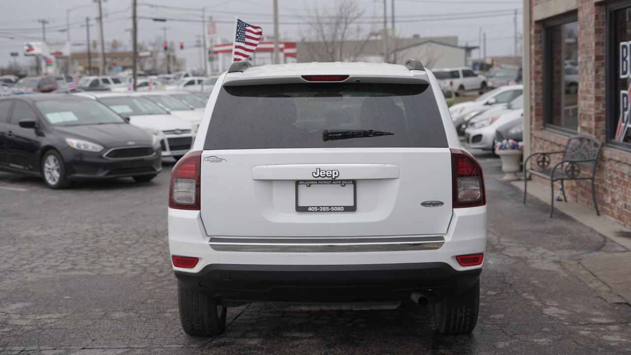 Jeep Compass Latitude FWD 2014