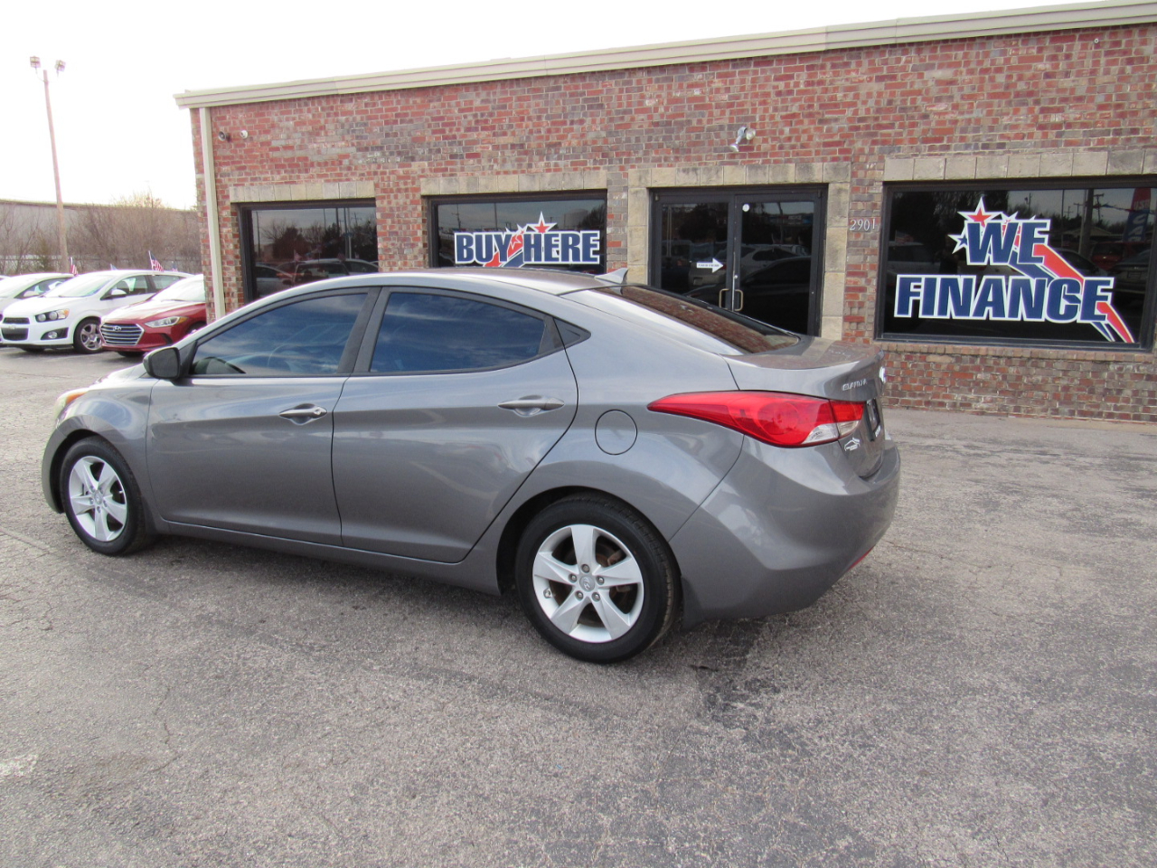 Hyundai Elantra GLS M/T 2013