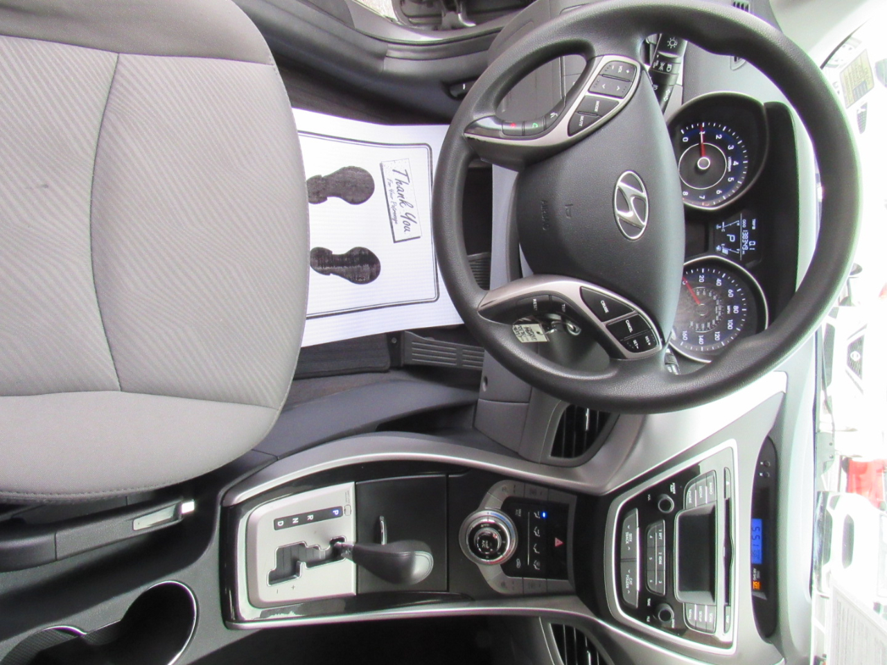 Hyundai Elantra GLS M/T 2013