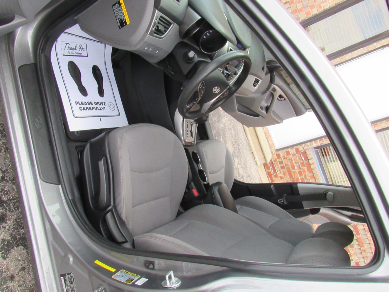 Hyundai Elantra GLS M/T 2013