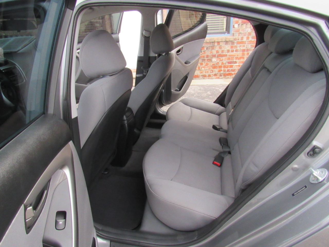 Hyundai Elantra GLS M/T 2013