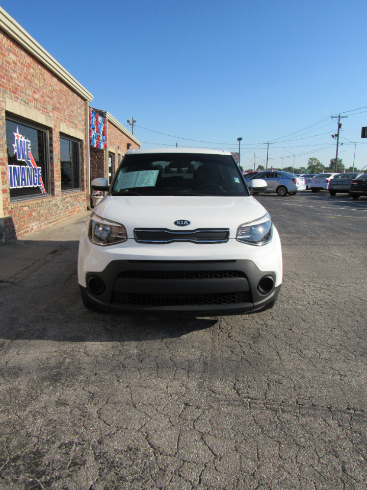 Kia Soul Base 6M 2017